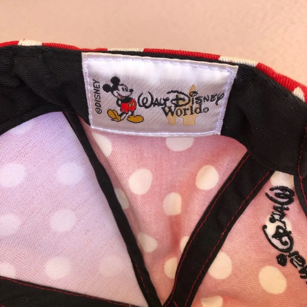 Walt Disney World Black Red Polka Dots‎ Autographed Minnie Mouse Ears Bow Hat